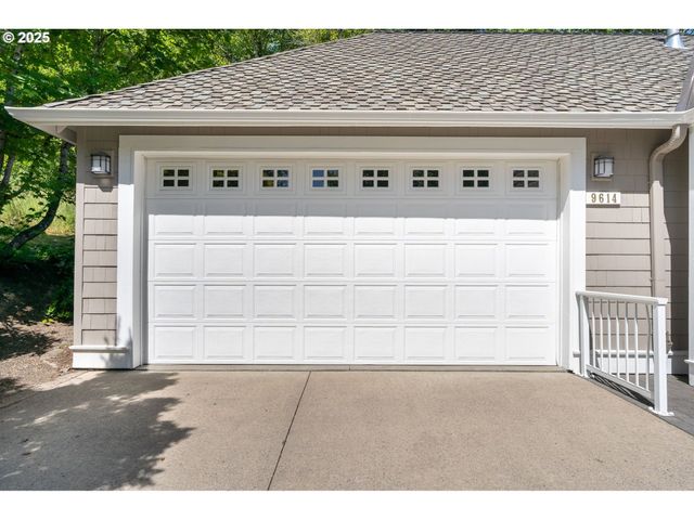 9614 Nw DURRETT St, Portland, OR 97229