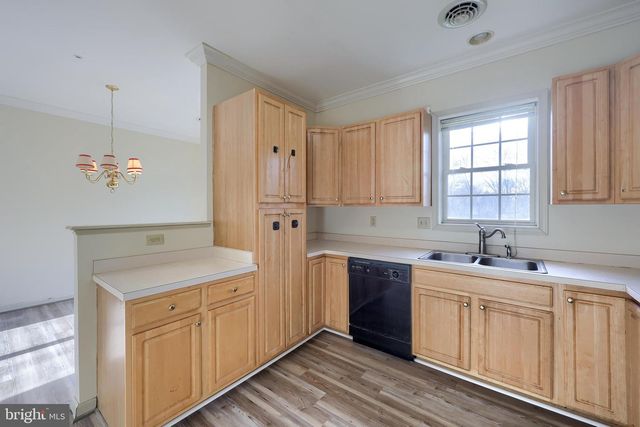 130 LEONARD LN, Harrisburg, PA 17111