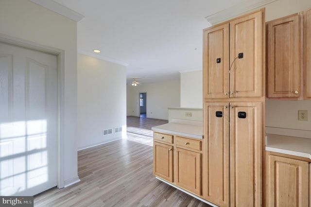 130 LEONARD LN, Harrisburg, PA 17111