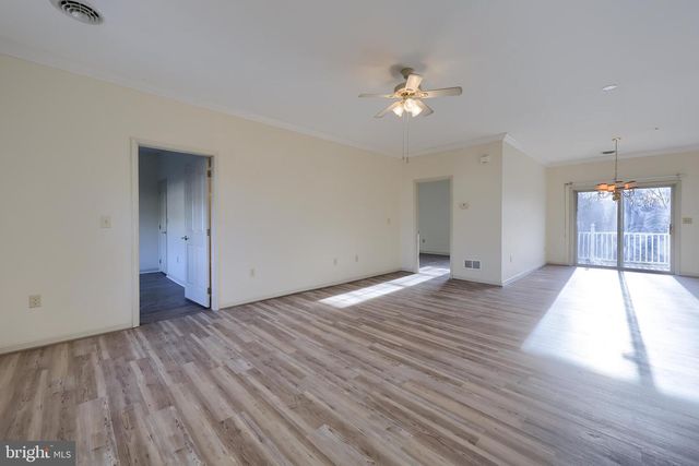 130 LEONARD LN, Harrisburg, PA 17111