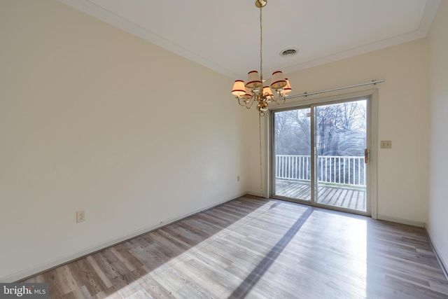 130 LEONARD LN, Harrisburg, PA 17111