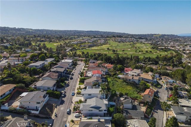 2067 Glentree, Lomita, CA 90717