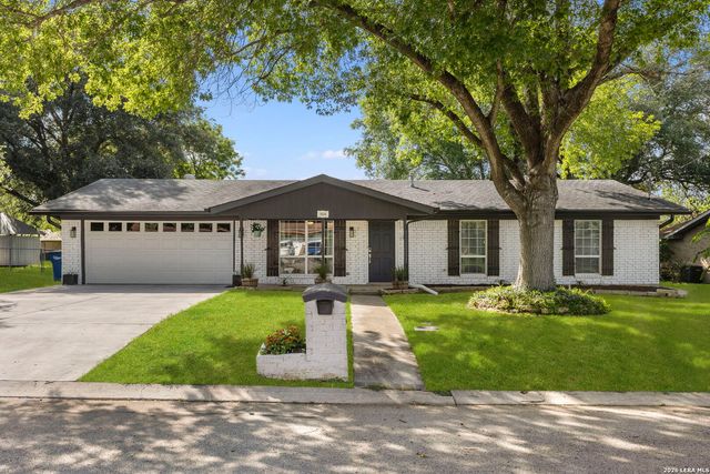 1636 MARIGOLD DR, New Braunfels, TX 78130