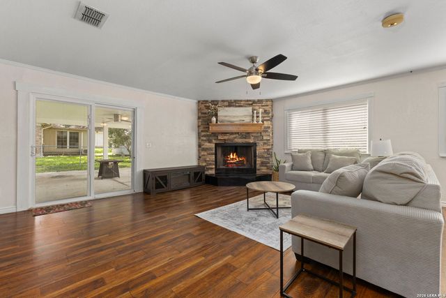 1636 MARIGOLD DR, New Braunfels, TX 78130