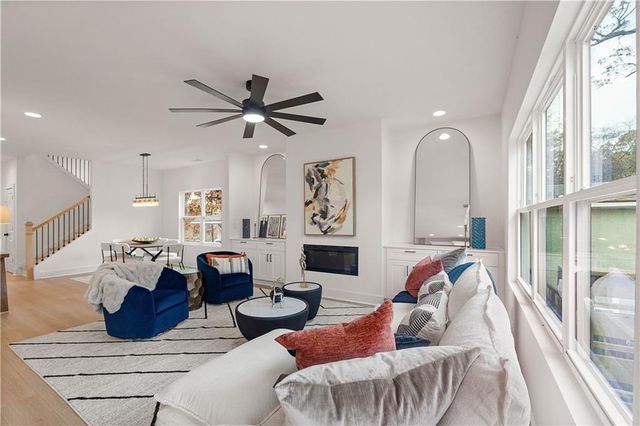 2167 Main NW Street, Atlanta, GA 30318