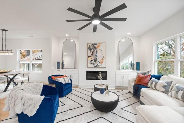 2167 Main NW Street, Atlanta, GA 30318