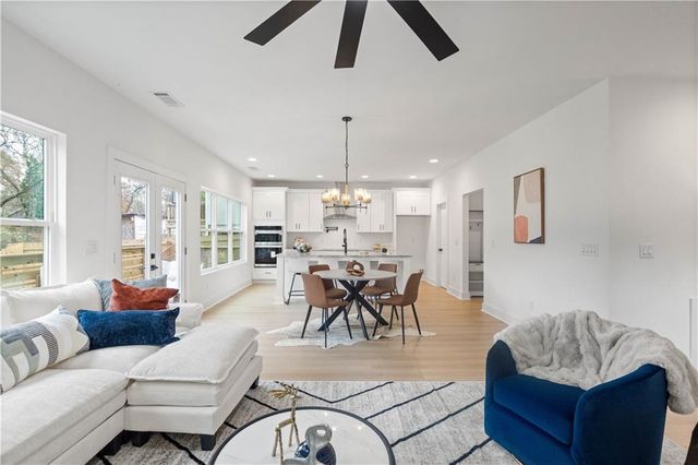 2167 Main NW Street, Atlanta, GA 30318