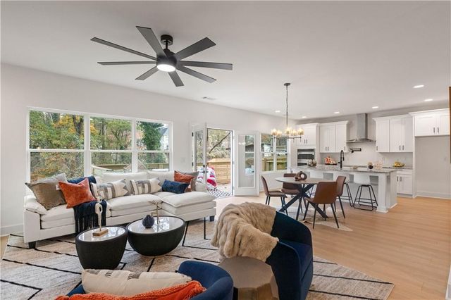 2167 Main NW Street, Atlanta, GA 30318