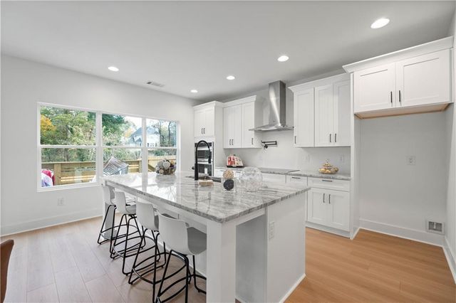 2167 Main NW Street, Atlanta, GA 30318