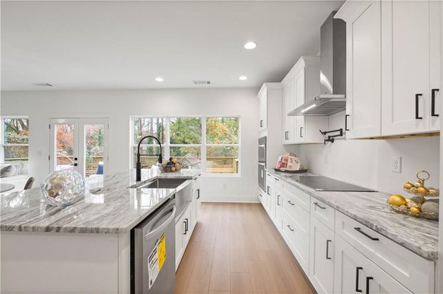 2167 Main NW Street, Atlanta, GA 30318