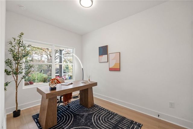 2167 Main NW Street, Atlanta, GA 30318