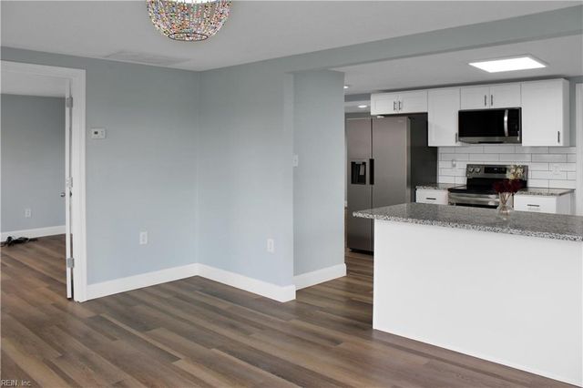 126 Ridge RD, Poquoson, VA 23662