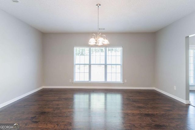 6757 Delaware Bend, Fairburn, GA 30213