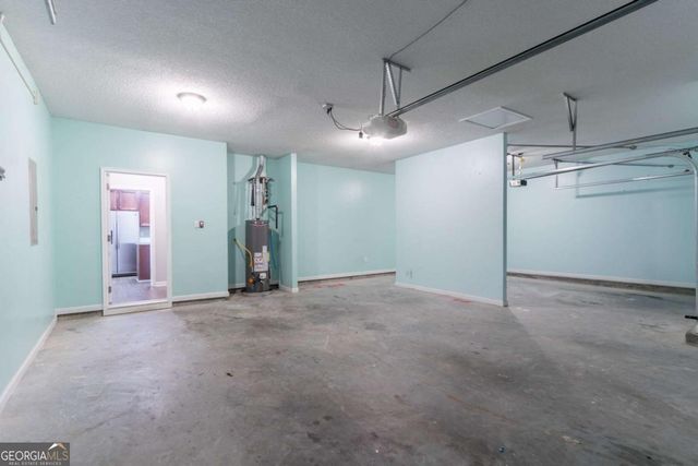 6757 Delaware Bend, Fairburn, GA 30213