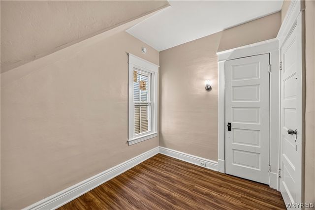 563 Humboldt Parkway Lower, Buffalo, NY 14208