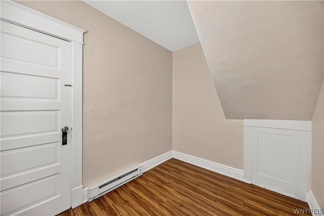 563 Humboldt Parkway Lower, Buffalo, NY 14208