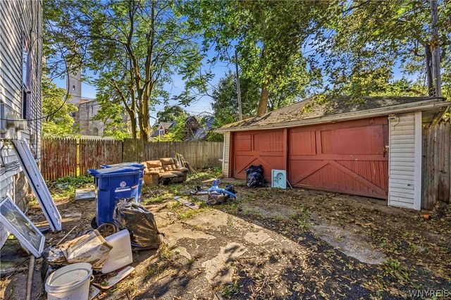 563 Humboldt Parkway Lower, Buffalo, NY 14208