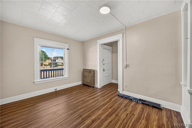 563 Humboldt Parkway Lower, Buffalo, NY 14208