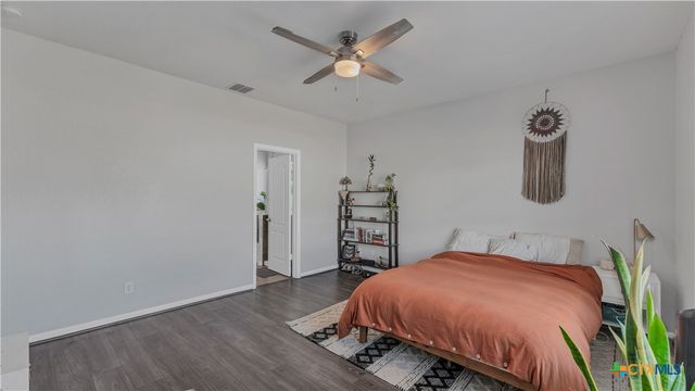 1944 Eastern Finch, New Braunfels, TX 78130