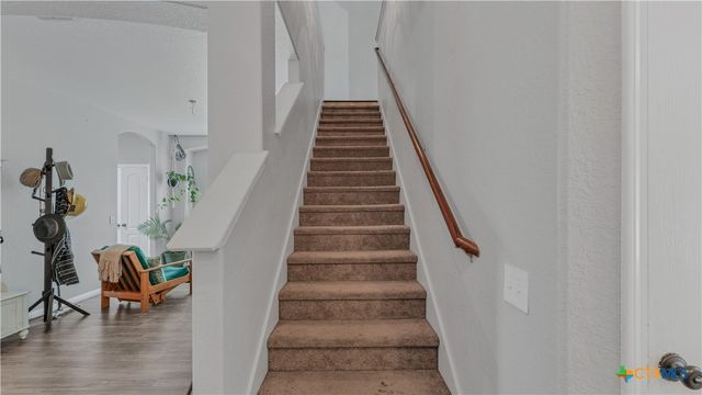 1944 Eastern Finch, New Braunfels, TX 78130