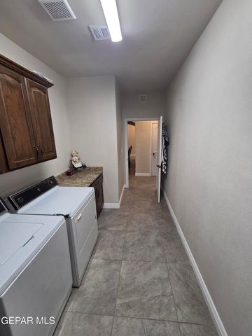 6300 CAMINO PINON Place, El Paso, TX 79932