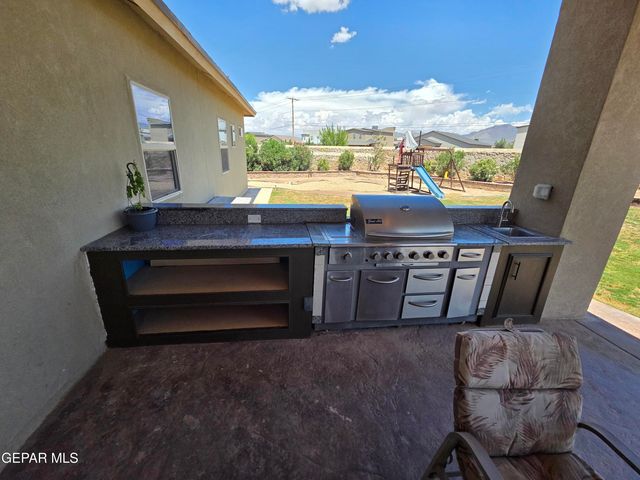 6300 CAMINO PINON Place, El Paso, TX 79932