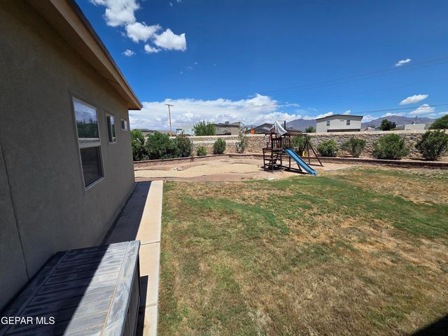 6300 CAMINO PINON Place, El Paso, TX 79932