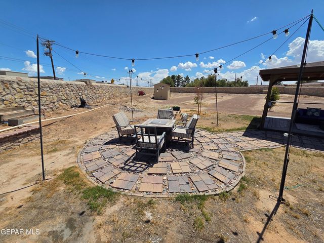 6300 CAMINO PINON Place, El Paso, TX 79932