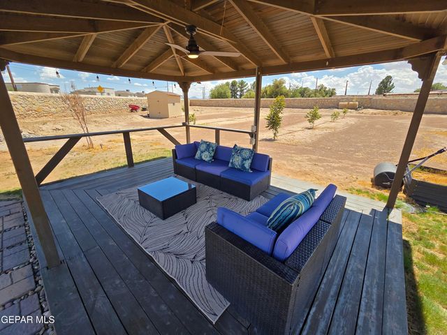 6300 CAMINO PINON Place, El Paso, TX 79932