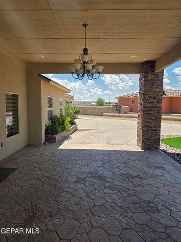 6300 CAMINO PINON Place, El Paso, TX 79932