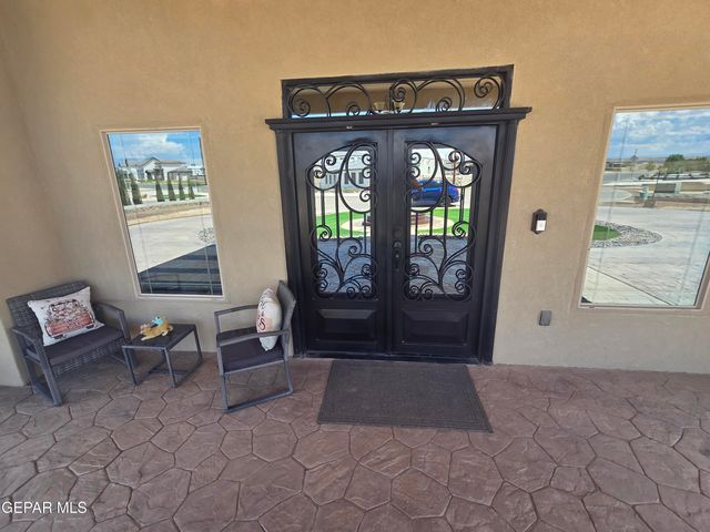 6300 CAMINO PINON Place, El Paso, TX 79932