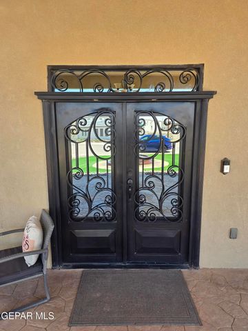 6300 CAMINO PINON Place, El Paso, TX 79932