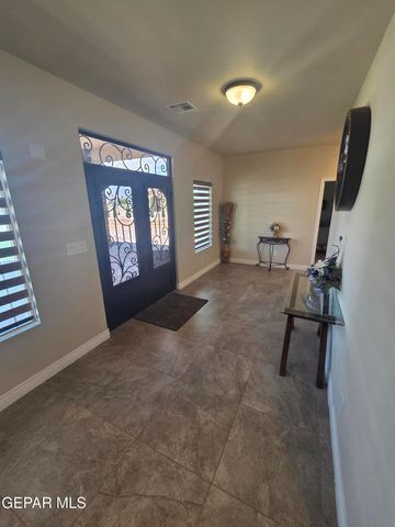 6300 CAMINO PINON Place, El Paso, TX 79932