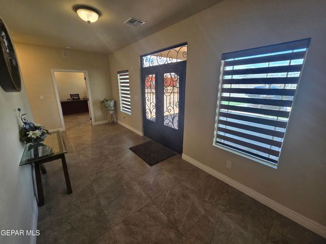 6300 CAMINO PINON Place, El Paso, TX 79932