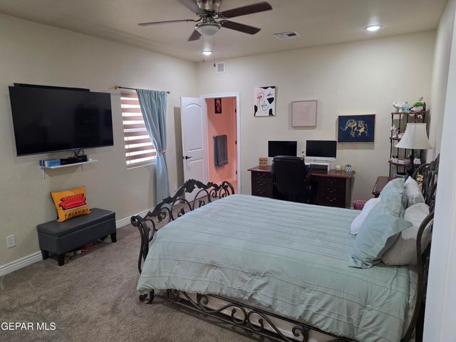 6300 CAMINO PINON Place, El Paso, TX 79932