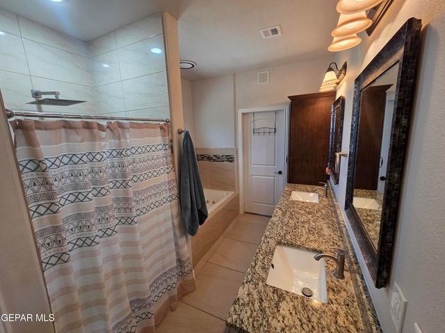6300 CAMINO PINON Place, El Paso, TX 79932