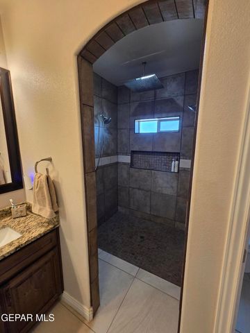 6300 CAMINO PINON Place, El Paso, TX 79932