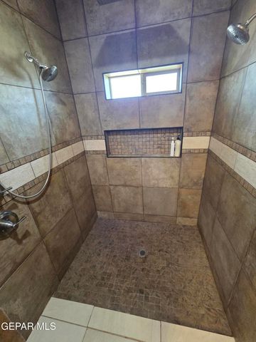 6300 CAMINO PINON Place, El Paso, TX 79932