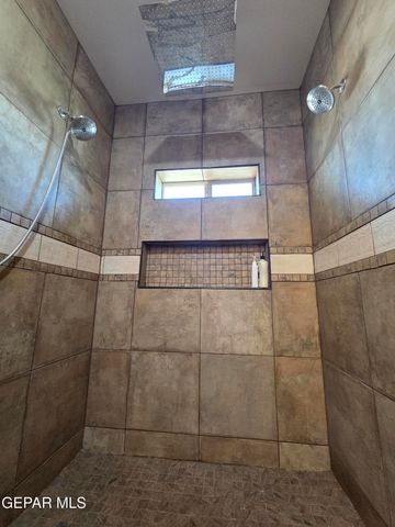 6300 CAMINO PINON Place, El Paso, TX 79932