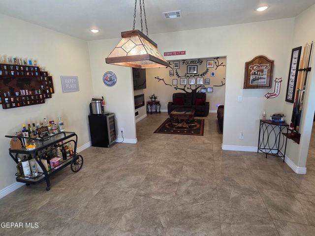 6300 CAMINO PINON Place, El Paso, TX 79932