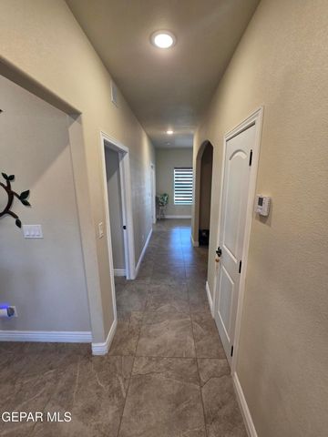 6300 CAMINO PINON Place, El Paso, TX 79932