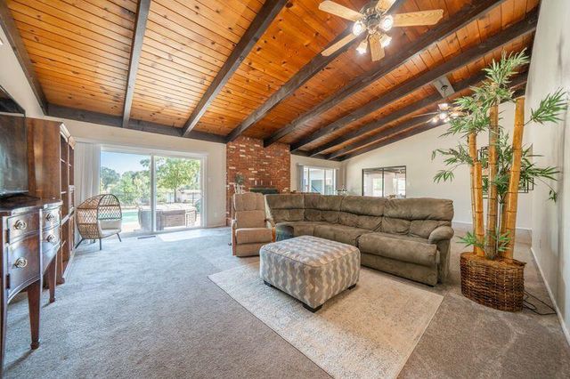 3425 Riverview Drive, Redding, CA 96001