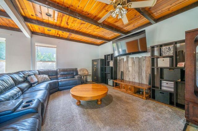 3425 Riverview Drive, Redding, CA 96001