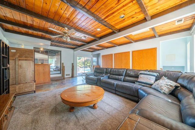 3425 Riverview Drive, Redding, CA 96001