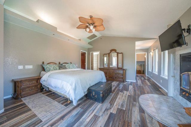 3425 Riverview Drive, Redding, CA 96001