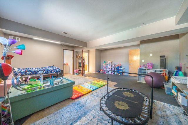 3425 Riverview Drive, Redding, CA 96001