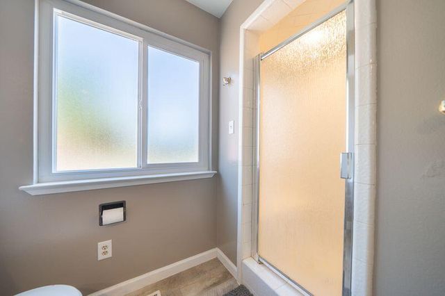 3425 Riverview Drive, Redding, CA 96001