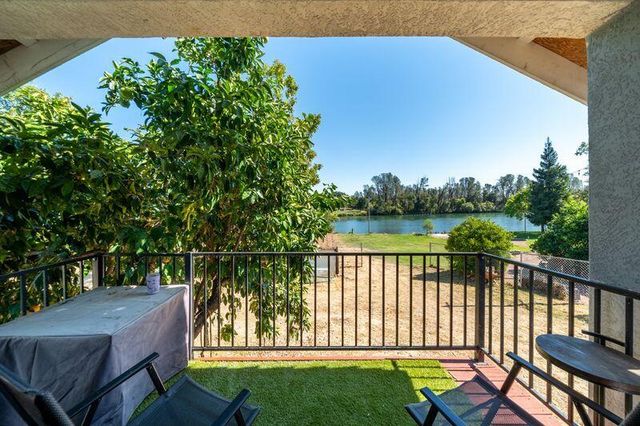 3425 Riverview Drive, Redding, CA 96001