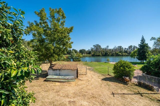 3425 Riverview Drive, Redding, CA 96001