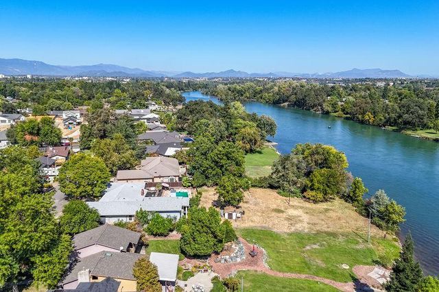 3425 Riverview Drive, Redding, CA 96001